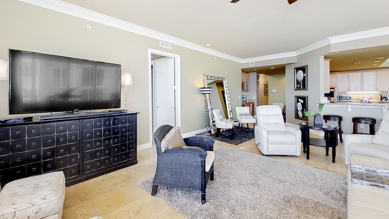 Photo of Livingroom in Ono Island