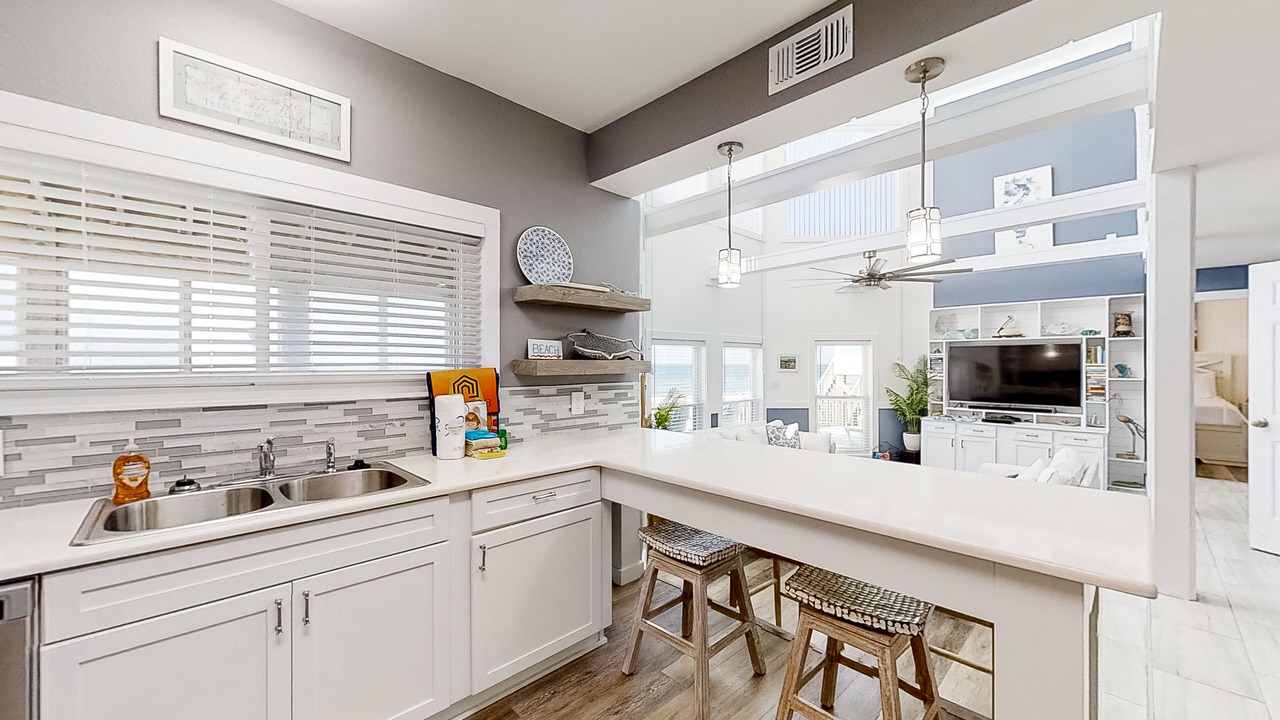 Photo of Kitchen in Surf Side Shores