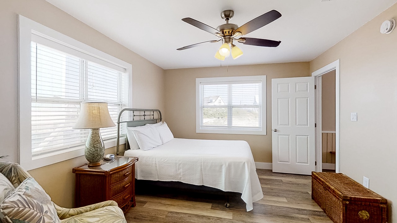 Photo of Bedroom in Surf Side Shores