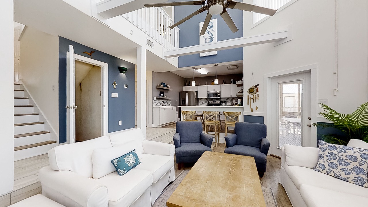 Photo of Livingroom in Surf Side Shores