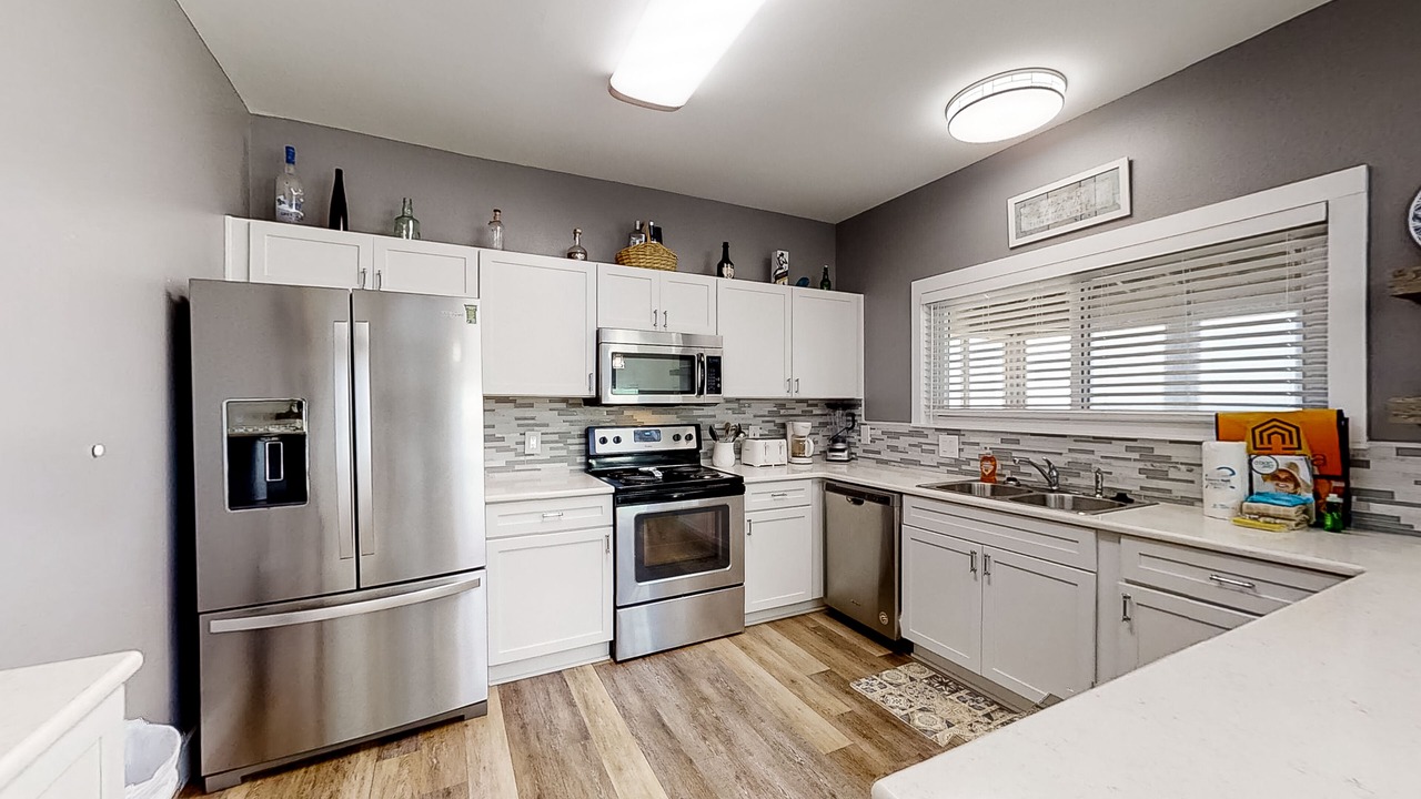 Photo of Kitchen in Surf Side Shores