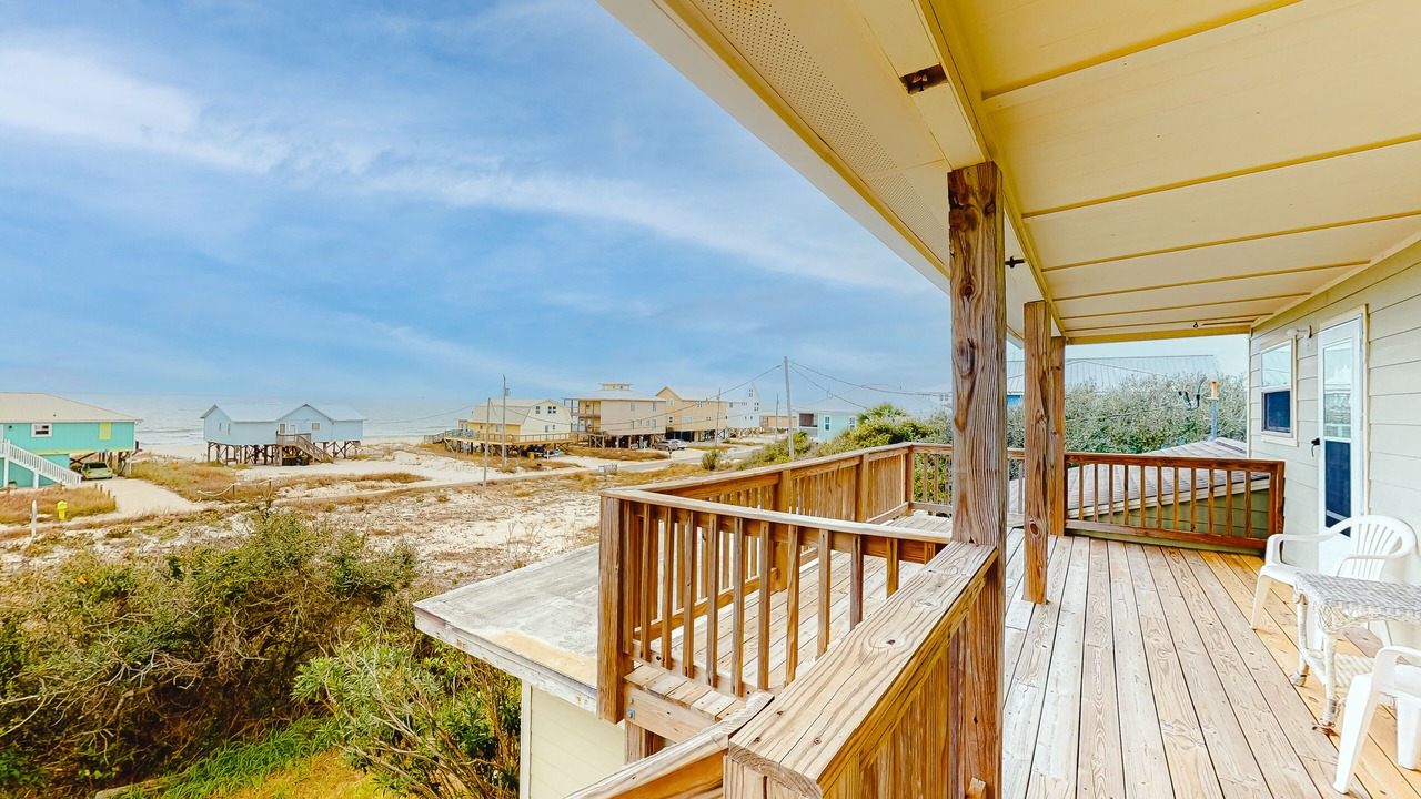 Photo of Patio Balcony in Surf Side Shores