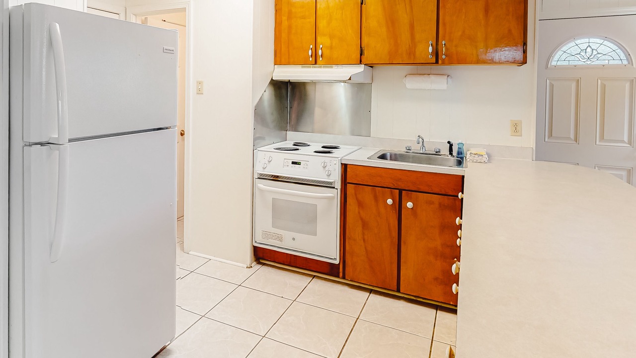 Photo of Kitchen in Surf Side Shores
