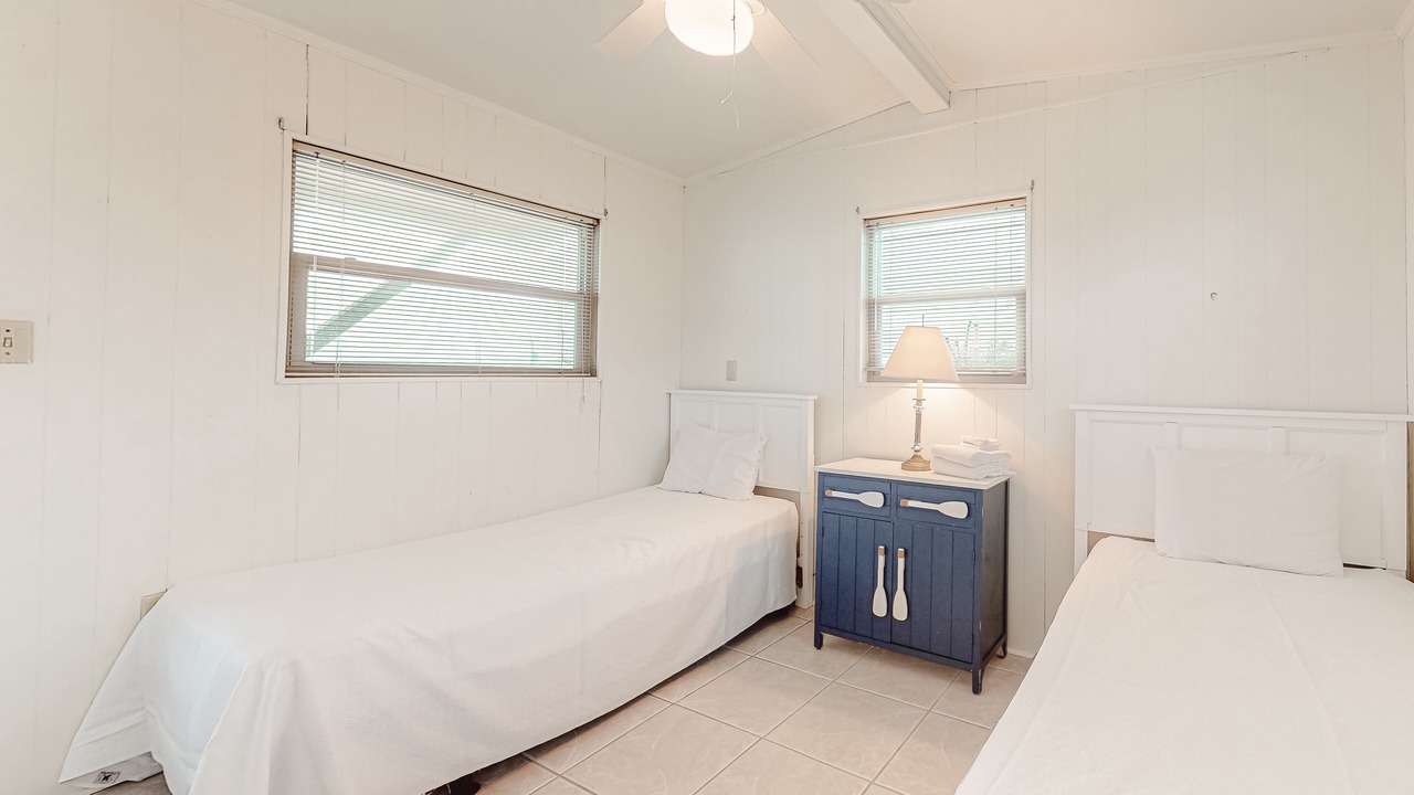 Photo of Bedroom in Surf Side Shores