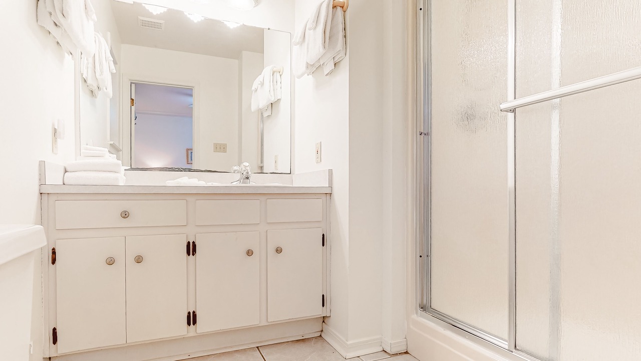 Photo of Bathroom in Surf Side Shores