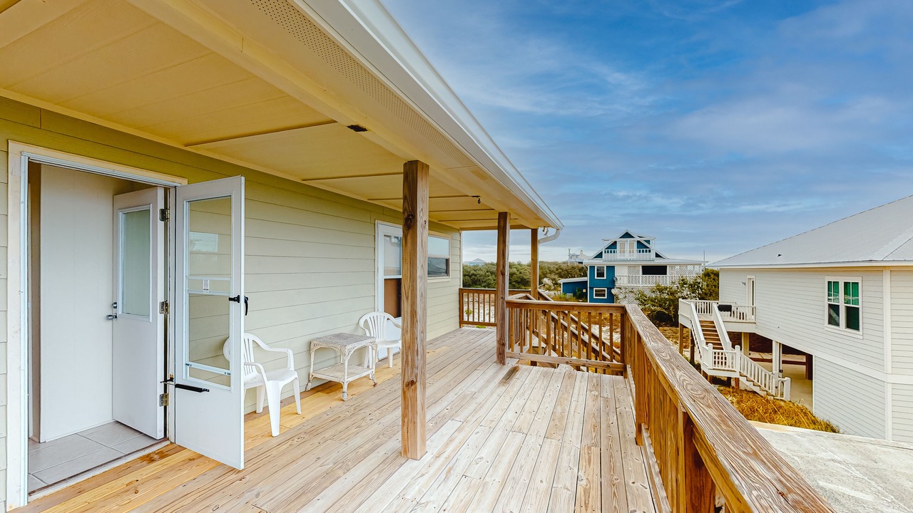Photo of Patio Balcony in Surf Side Shores