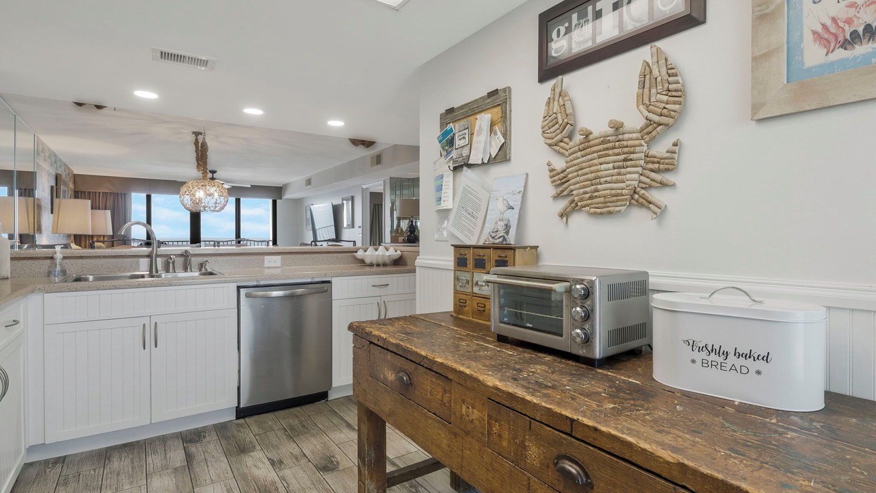 Photo of Kitchen in Orange Beach East