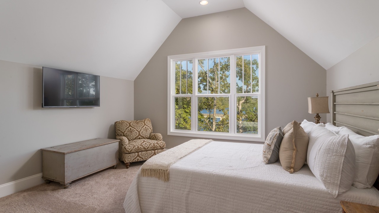 Photo of Bedroom in Samantha