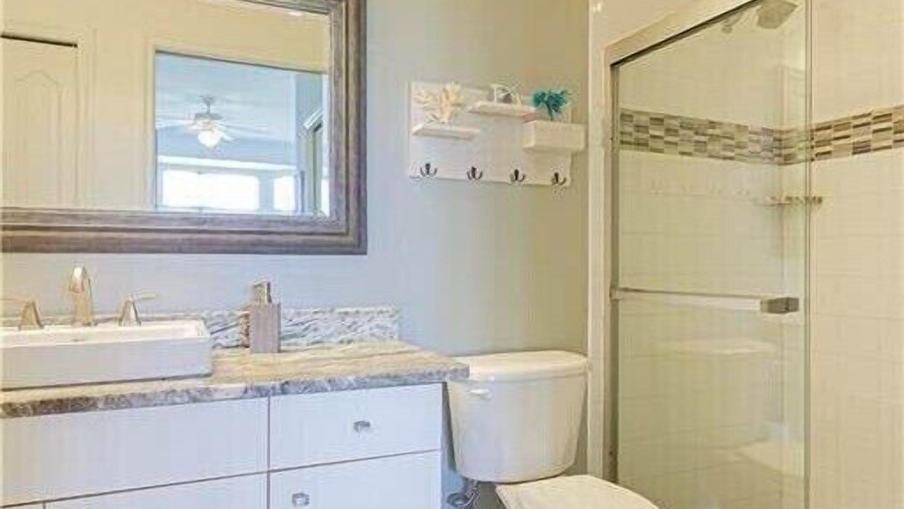 Photo of Bathroom in Stoneybrook