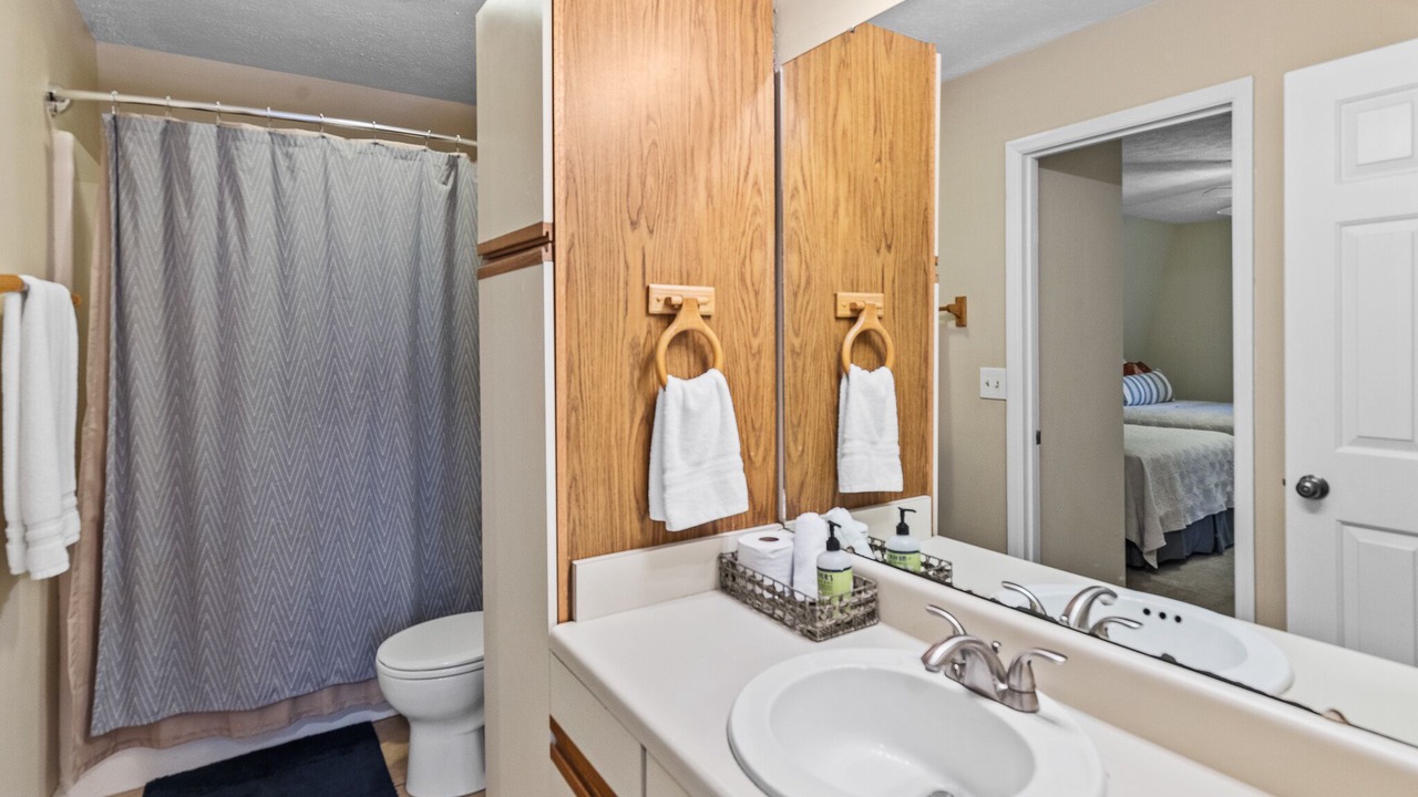 Photo of Bathroom in Auburn