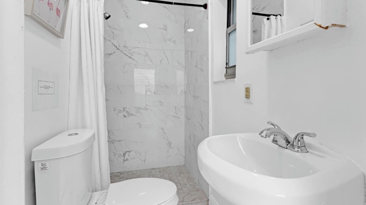 Photo of Bathroom in East Little Havana