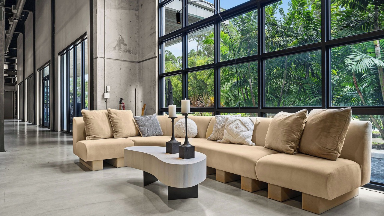 Photo of Livingroom in Naples