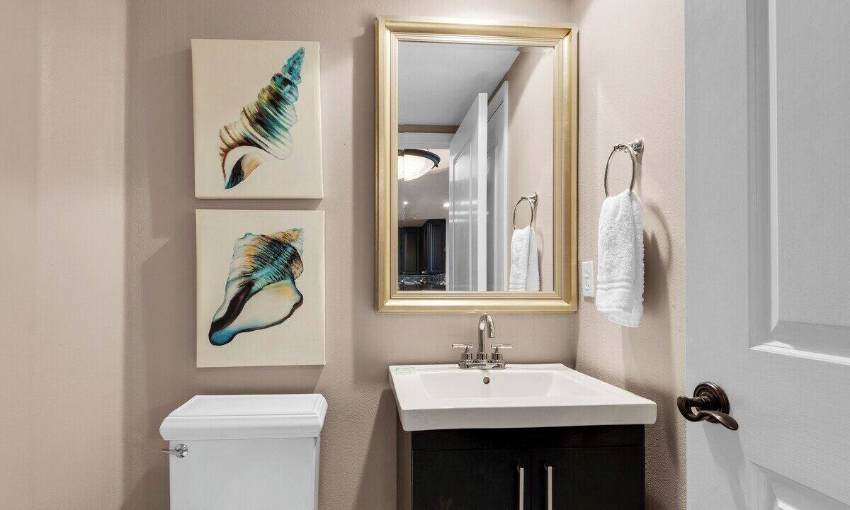 Photo of Bathroom in Pensacola Beach