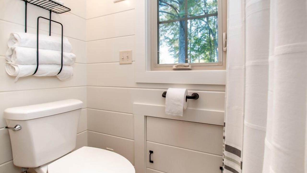 Photo of Bathroom in Gadsden