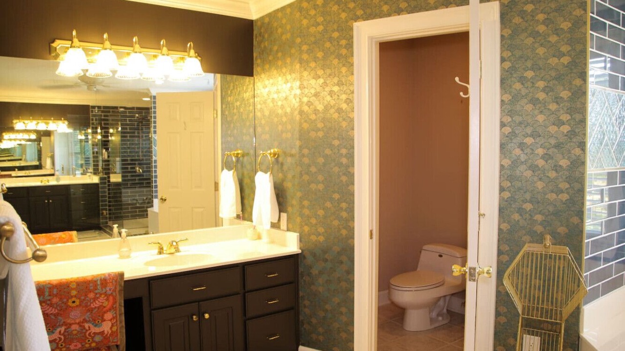 Photo of Bathroom in Leesburg