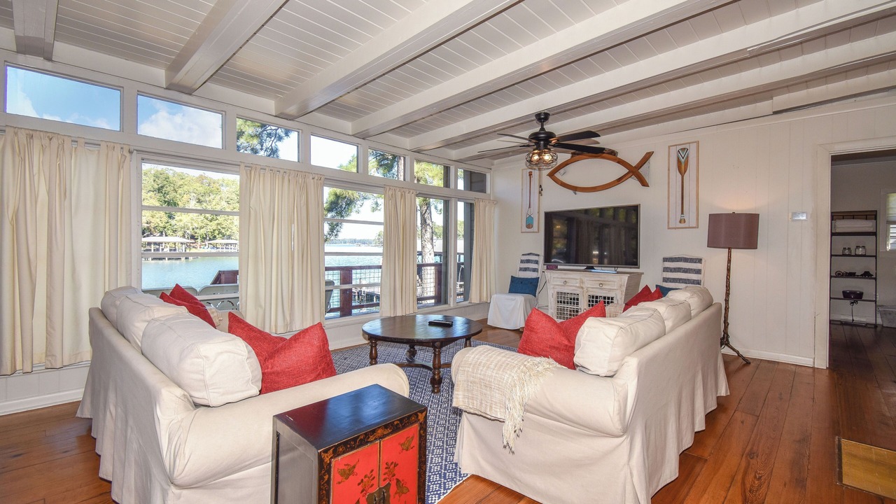 Photo of Livingroom in Eclectic