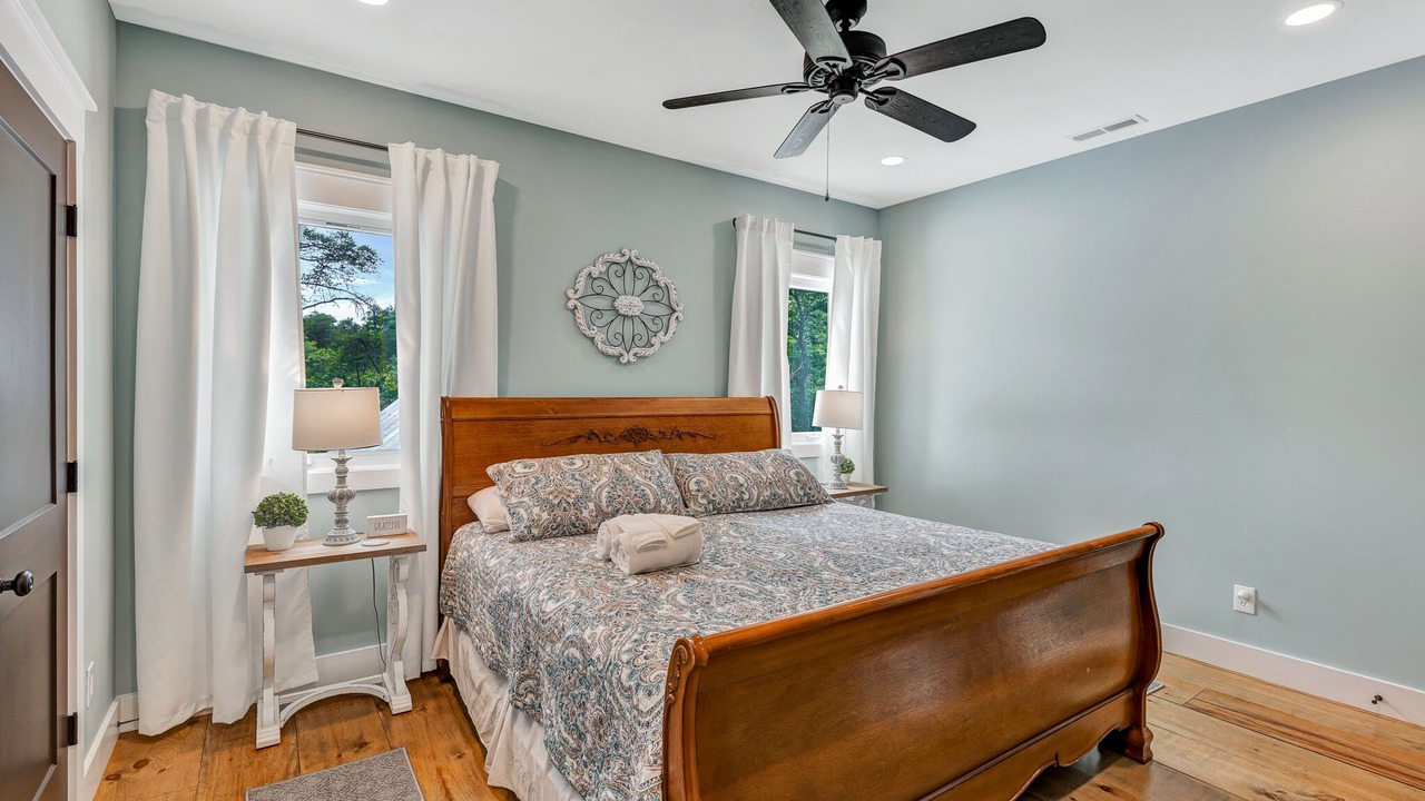Photo of Bedroom in Arley