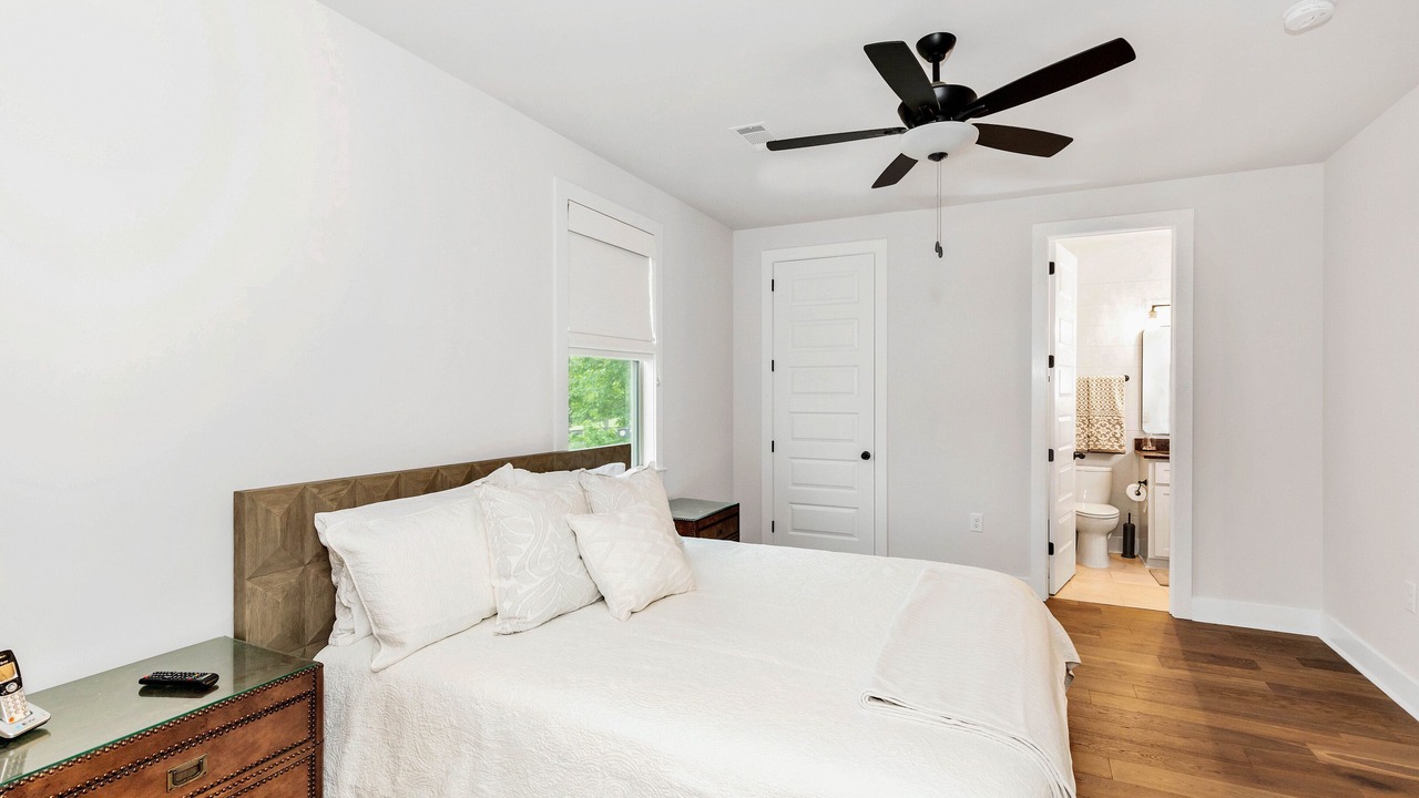 Photo of Bedroom in Dadeville