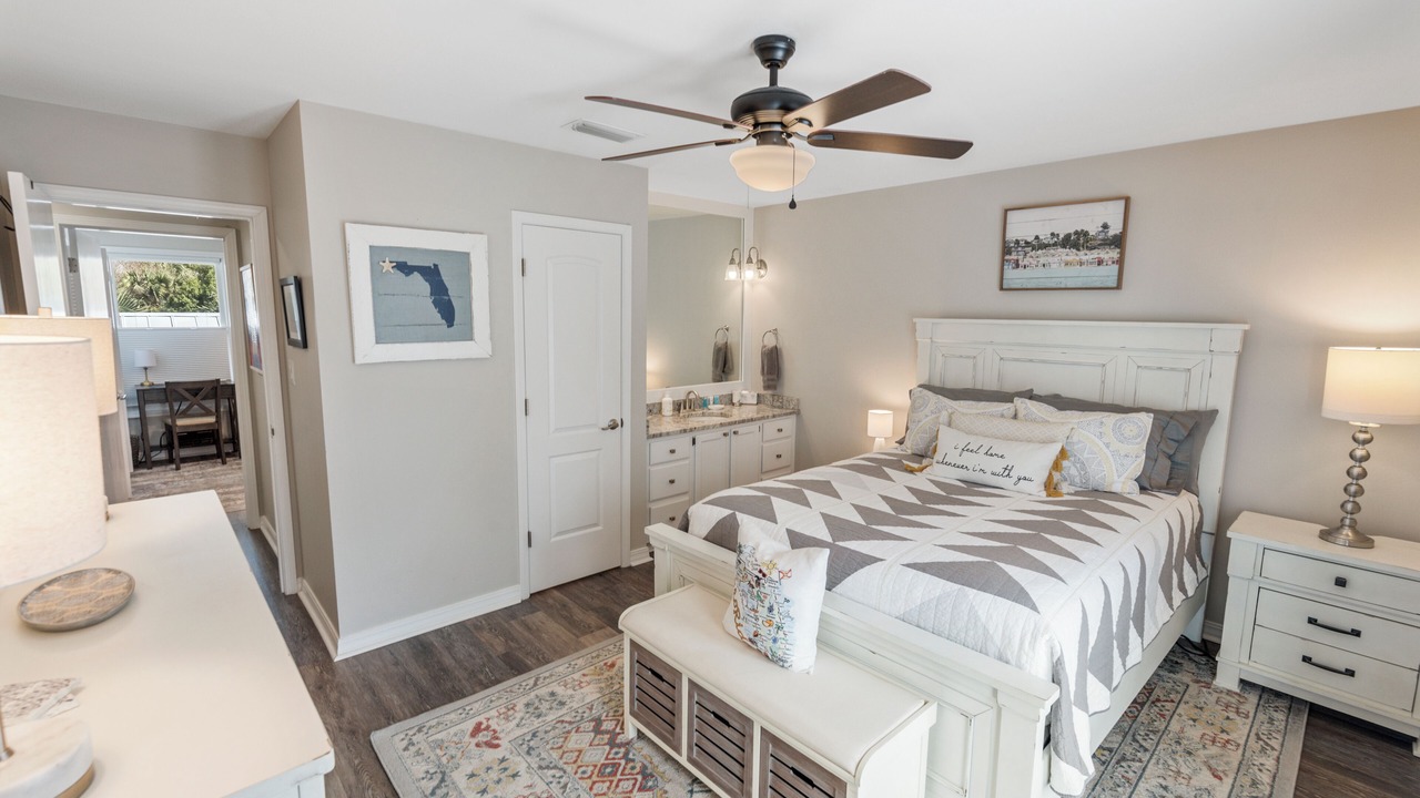 Photo of Bedroom in Seville Historic District