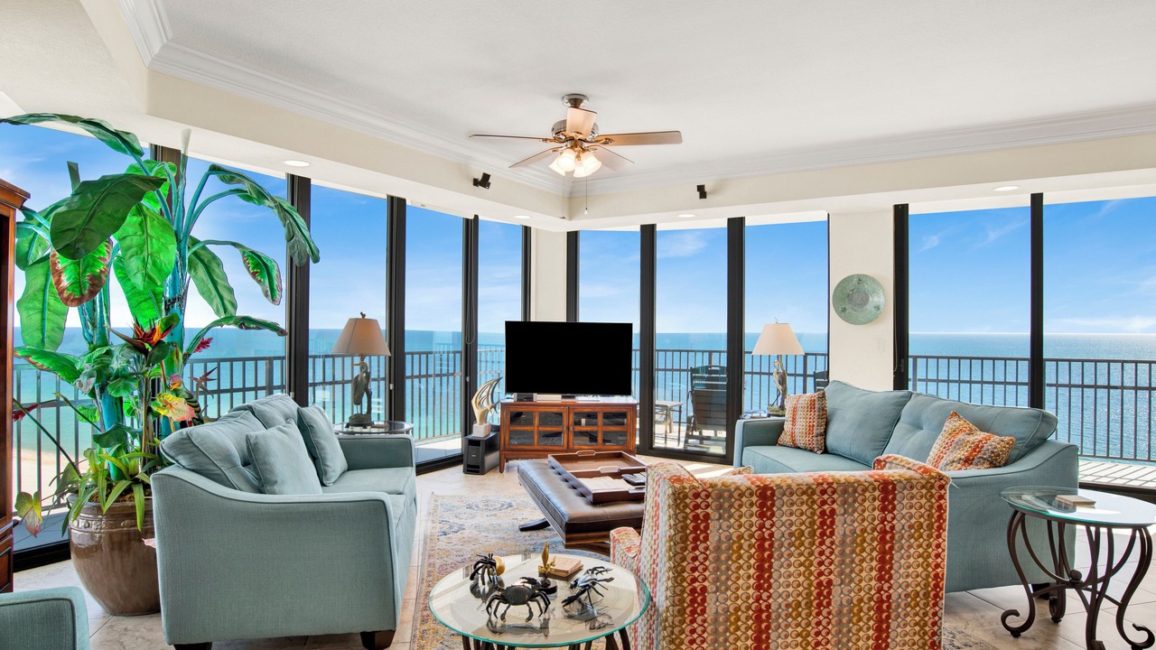 Photo of Livingroom in Orange Beach East