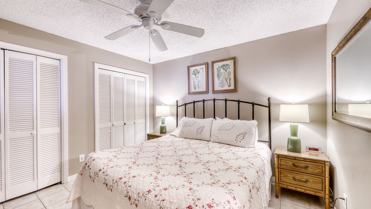 Photo of Bedroom in Orange Beach East