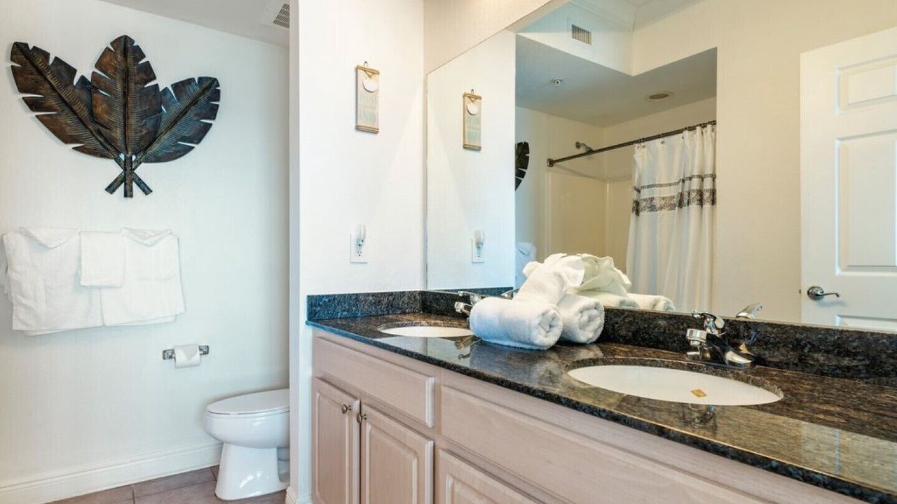Photo of Bathroom in Gulf Shores