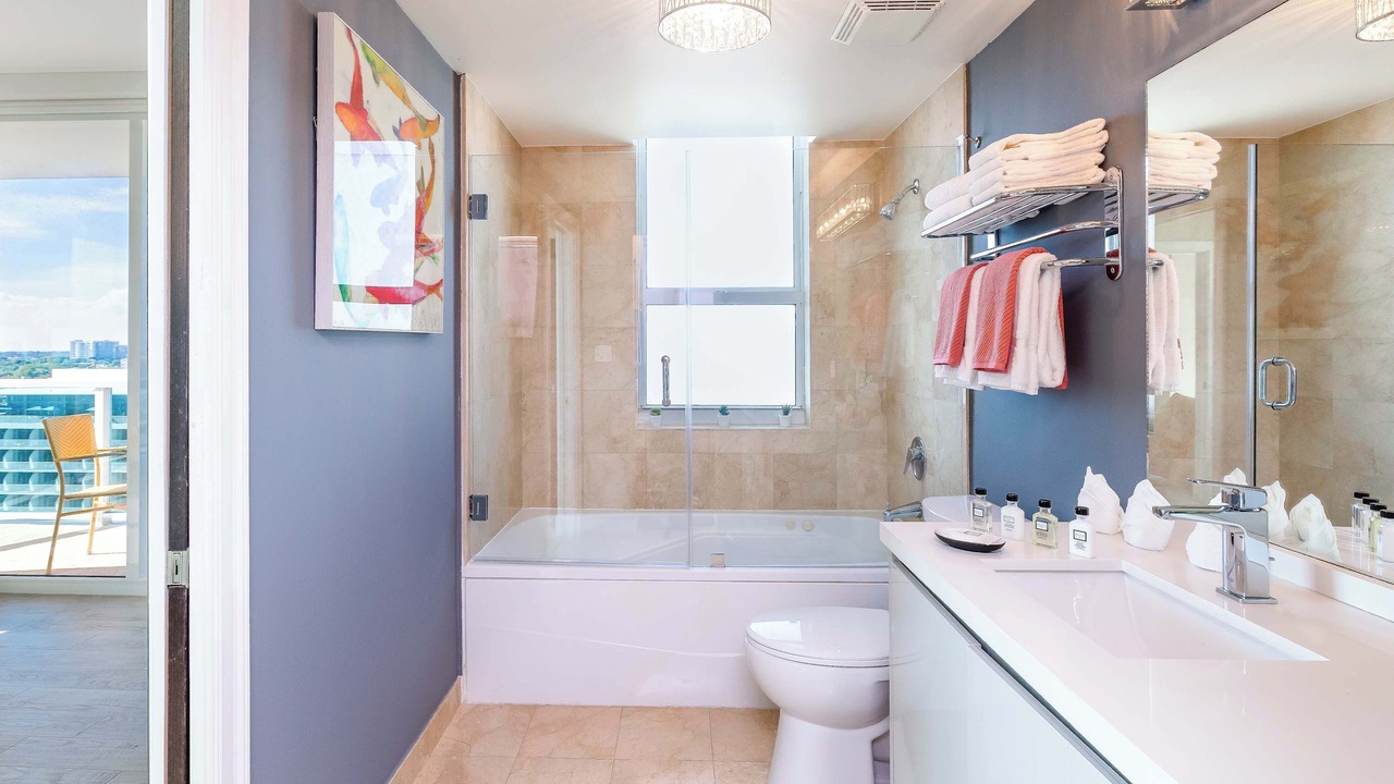Photo of Bathroom in Coconut Grove