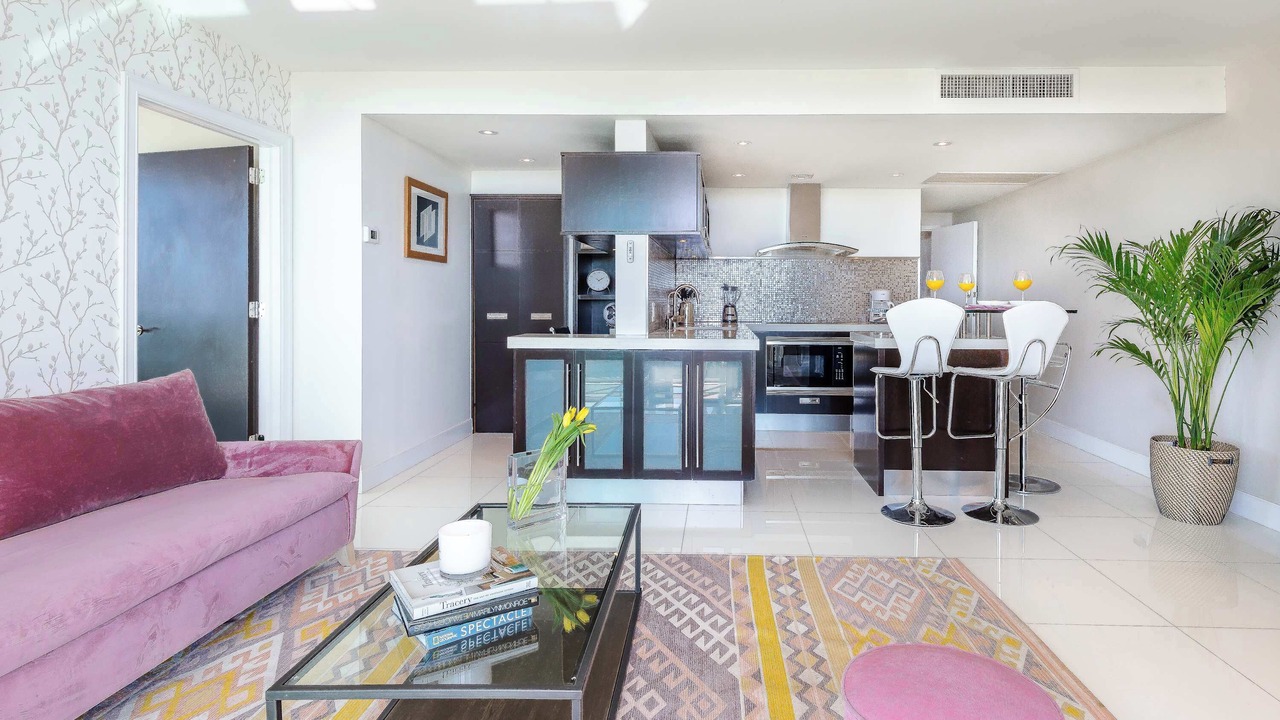 Photo of Livingroom in Coconut Grove