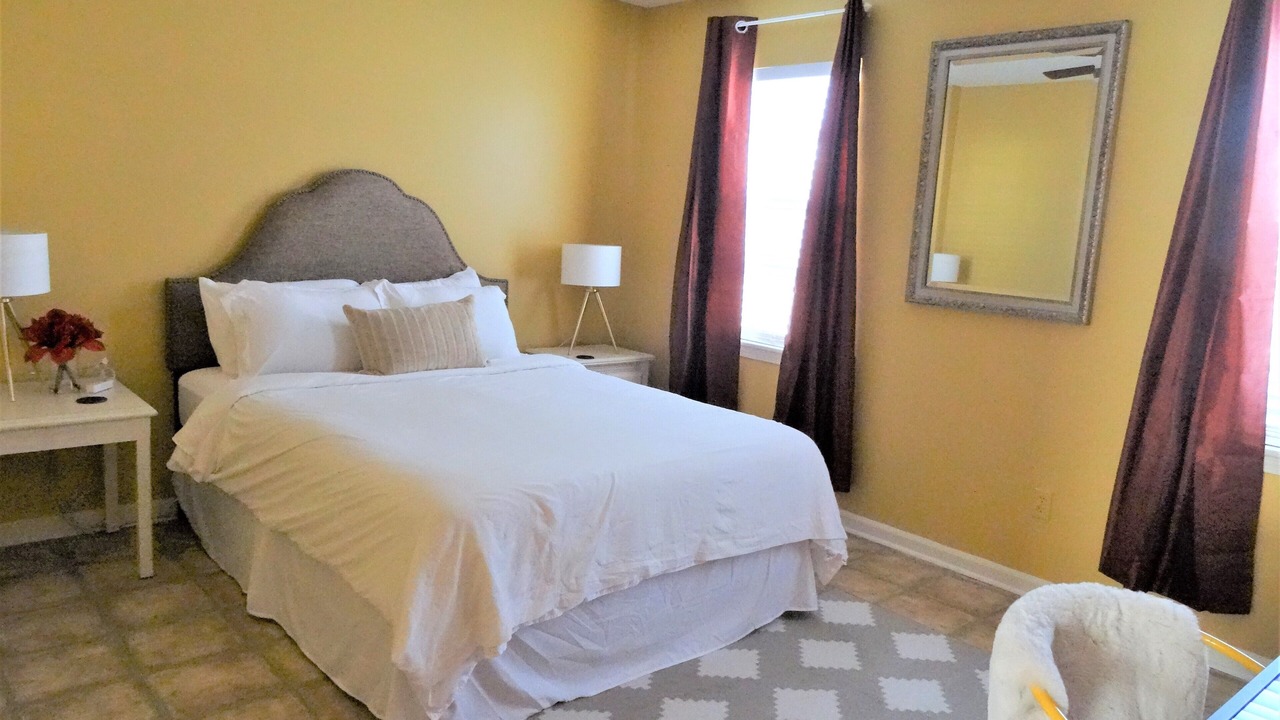 Photo of Bedroom in Five Points South