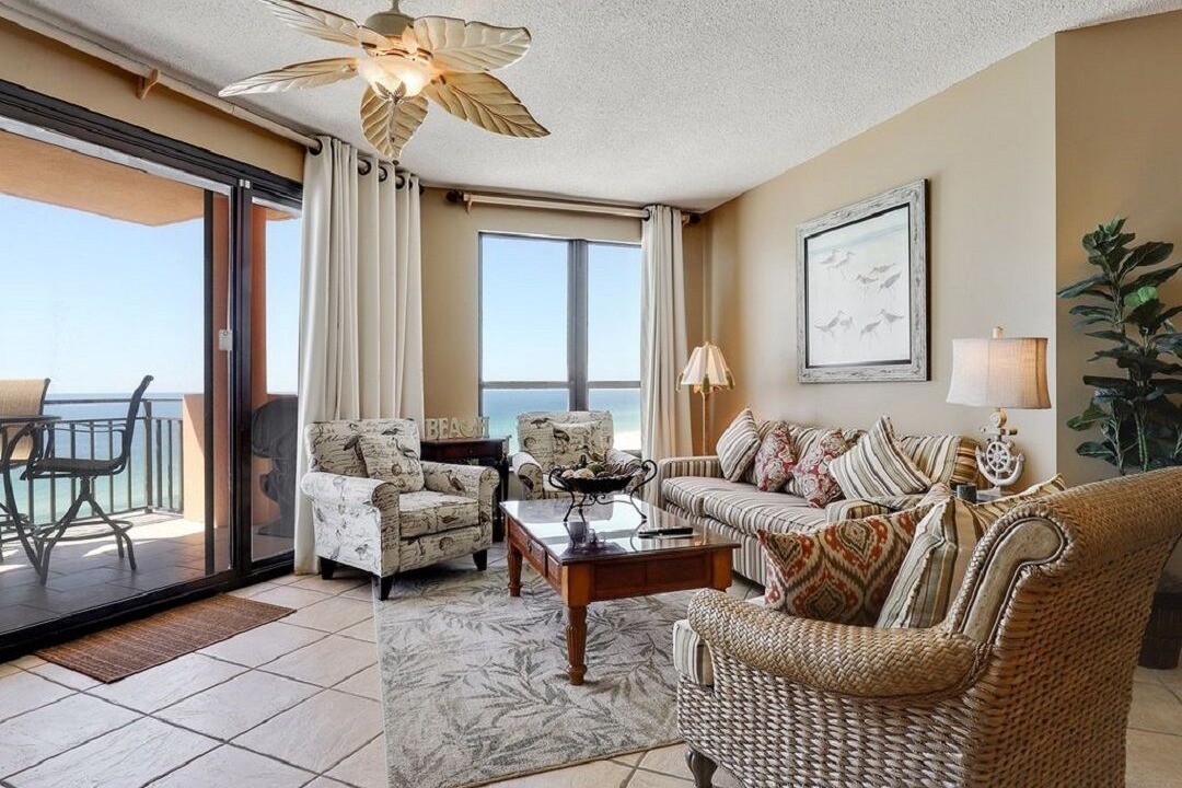 Photo of Livingroom in Orange Beach