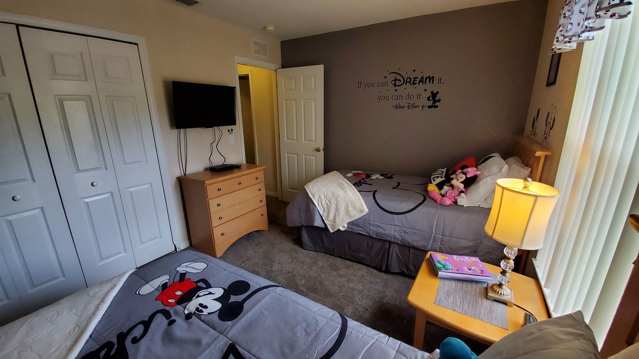 Photo of Bedroom in Regal Palms