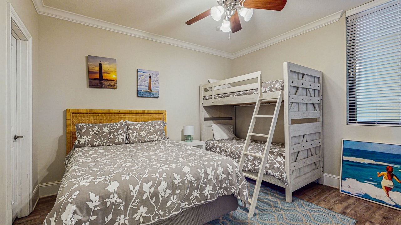 Photo of Bedroom in Dauphin Island