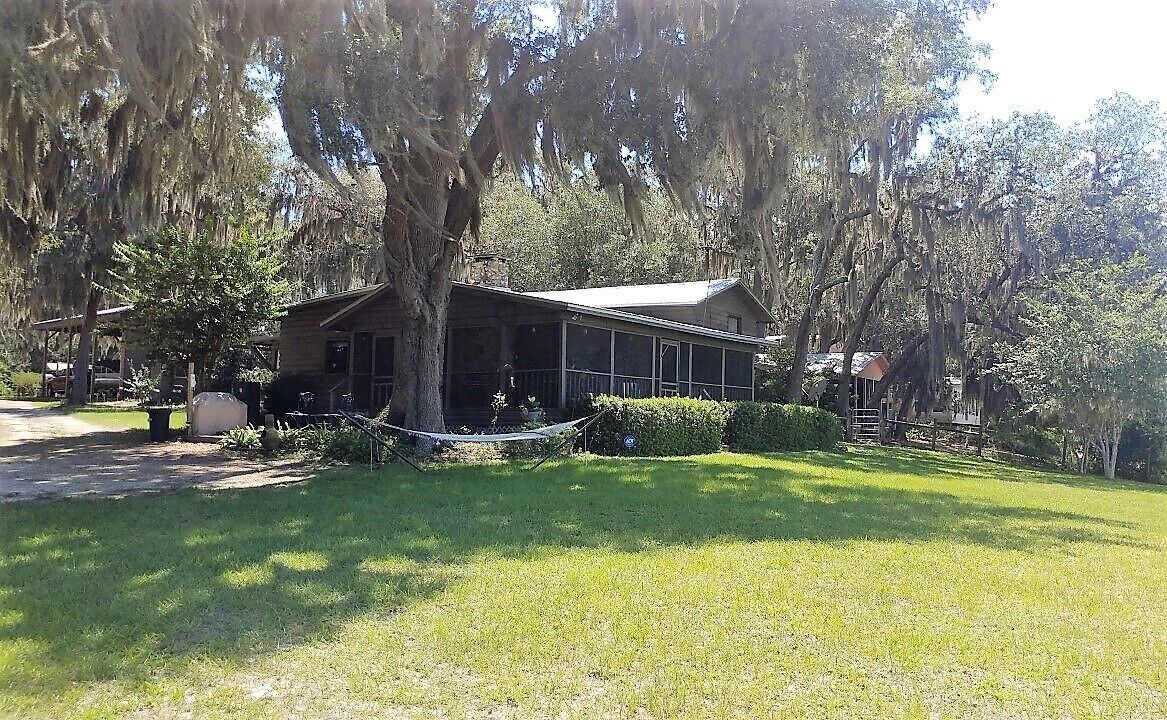 Photo of Outdoor in Edgar