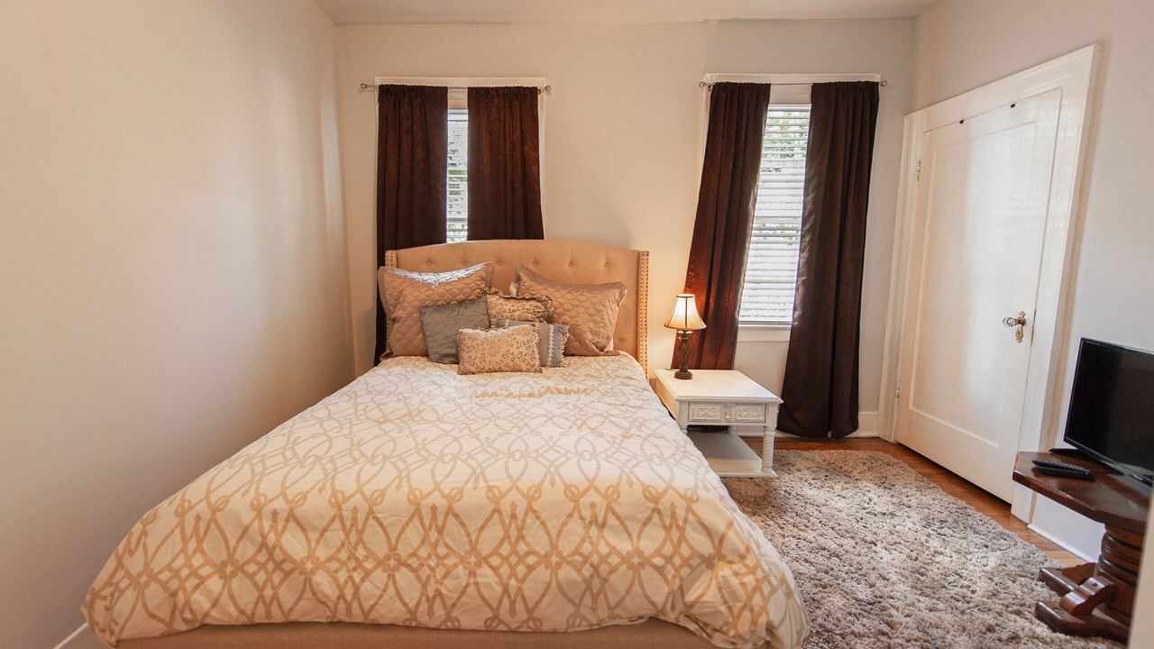 Photo of Bedroom in Montgomery