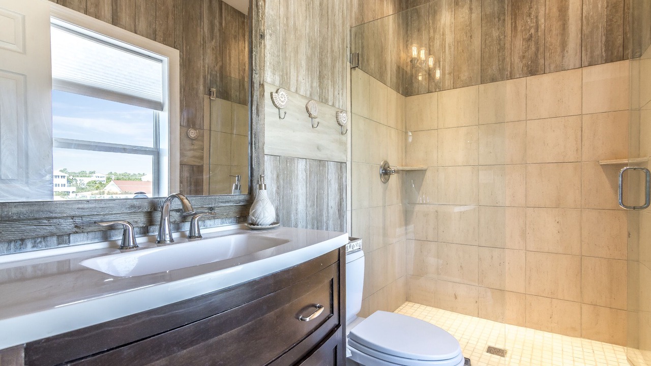 Photo of Bathroom in Surf Side Shores