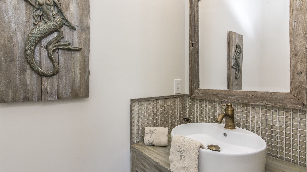 Photo of Bathroom in Surf Side Shores