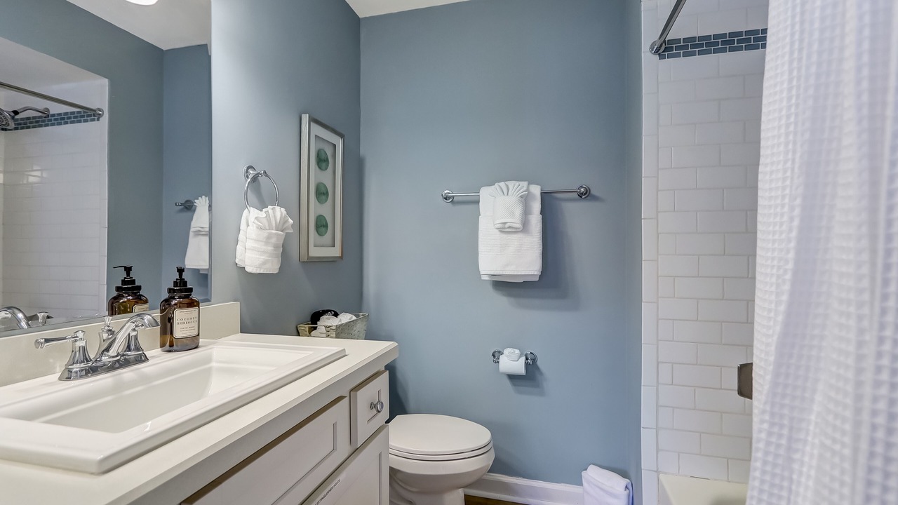 Photo of Bathroom in Jacksonville Beach
