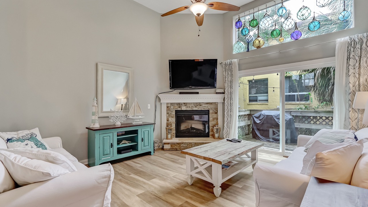 Photo of Livingroom in Jacksonville Beach