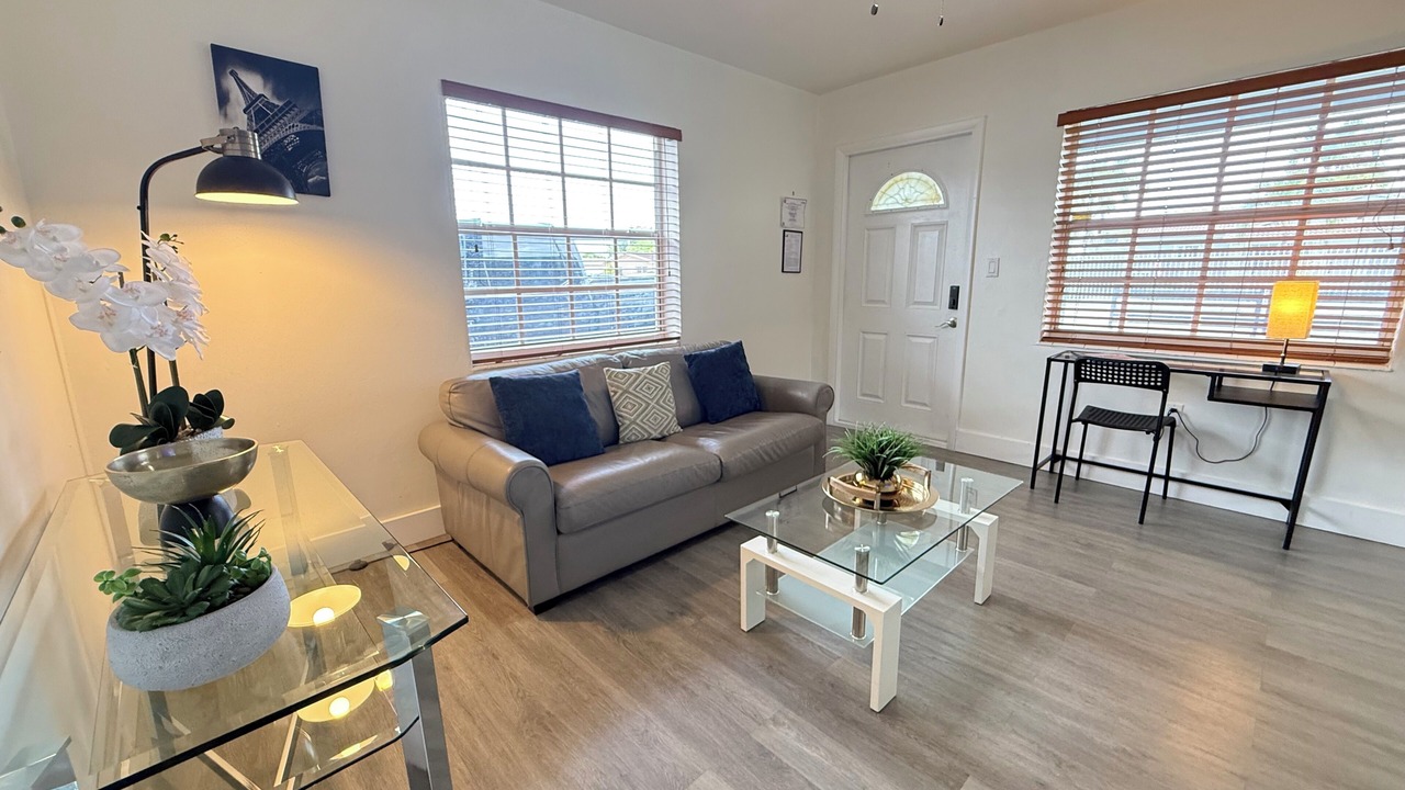 Photo of Bedroom in Olympia Heights