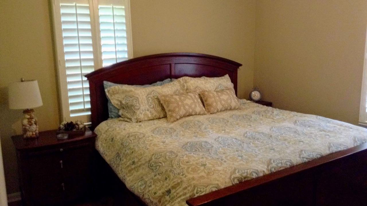 Photo of Bedroom in Guntersville