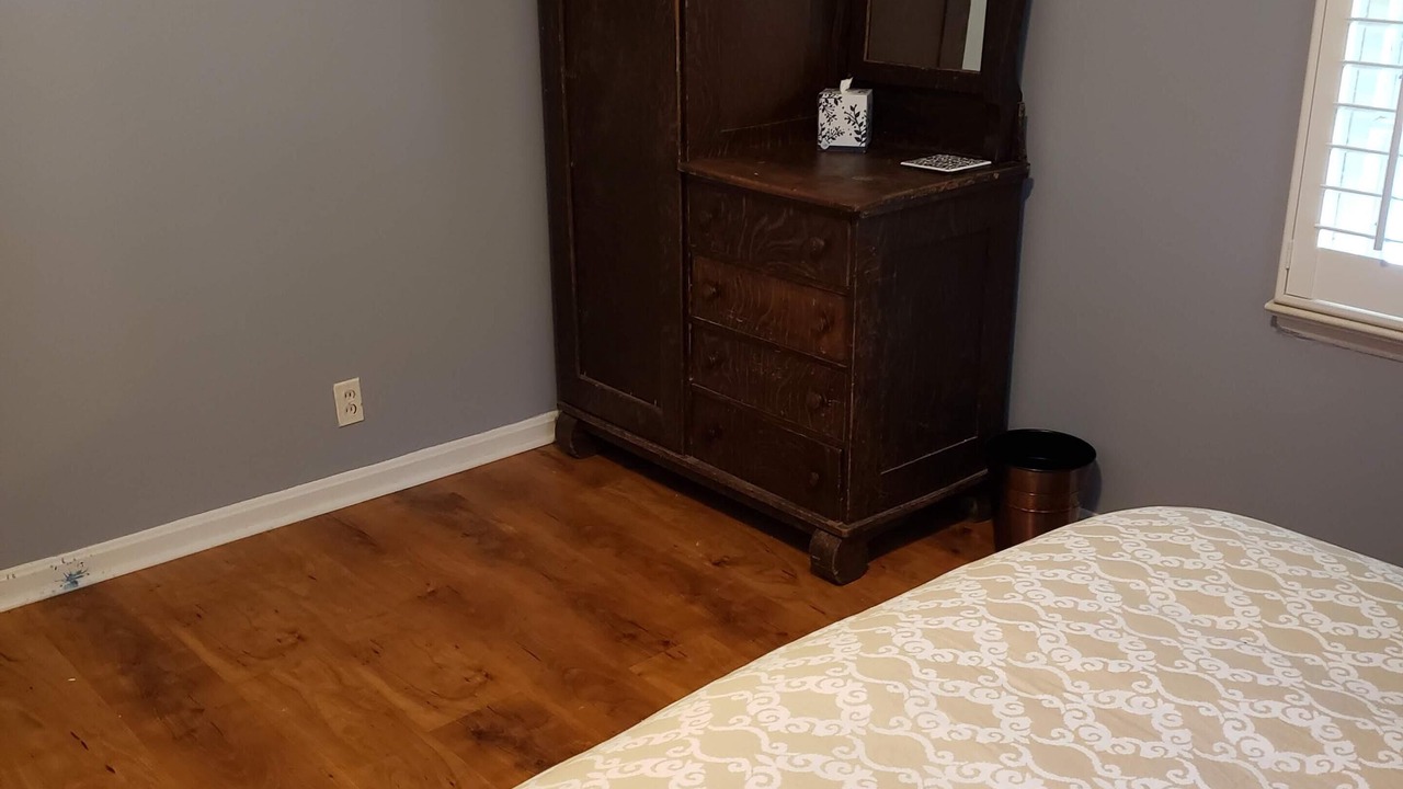 Photo of Bedroom in Guntersville