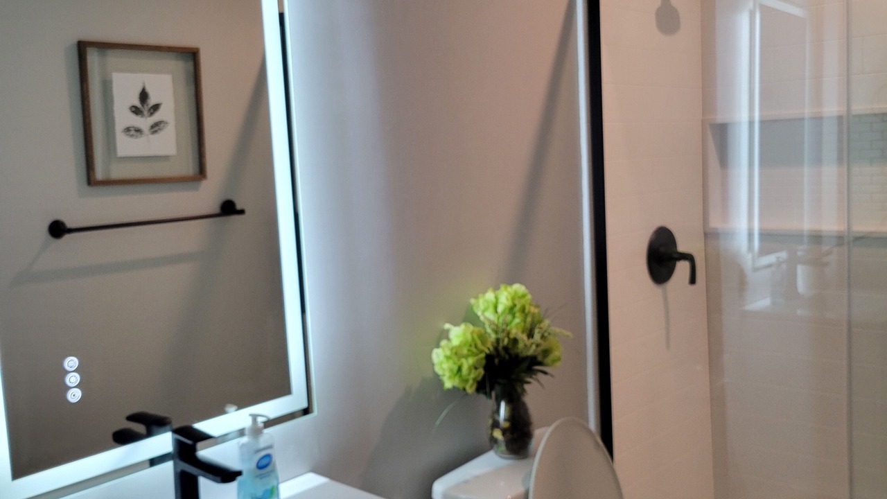 Photo of Bathroom in Mobile