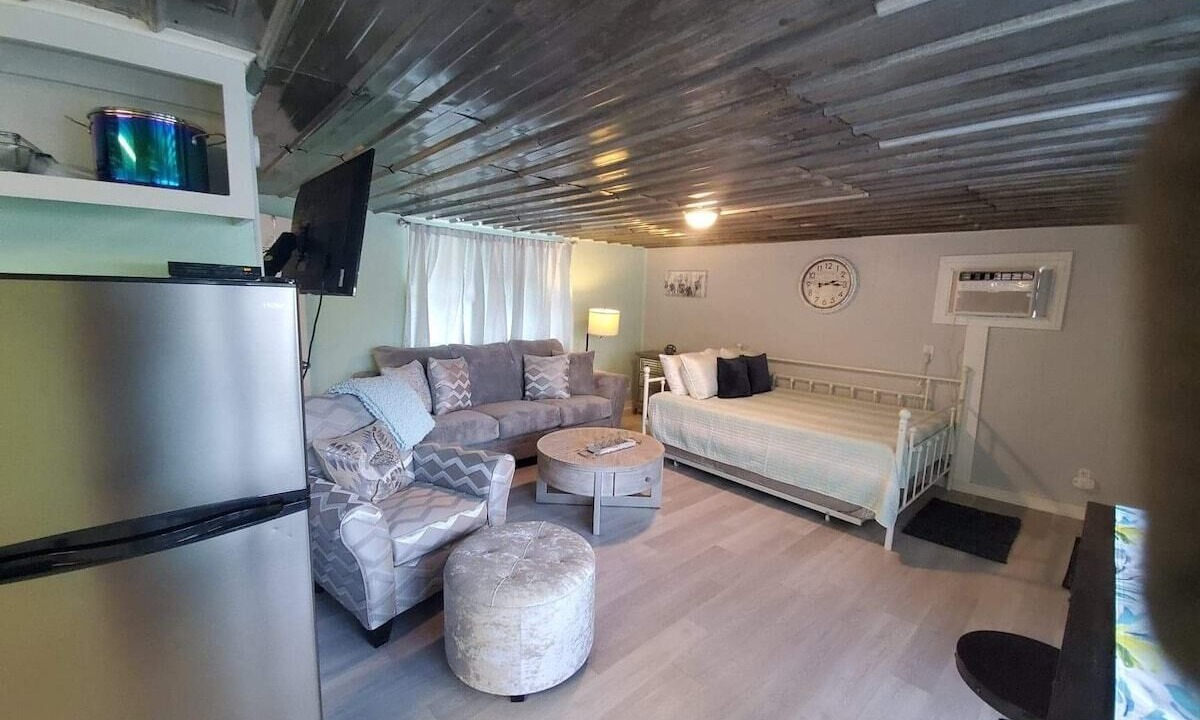 Photo of Bedroom in Muscle Shoals