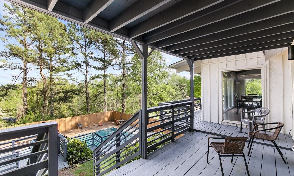 Photo of Outdoor in Crestline Heights