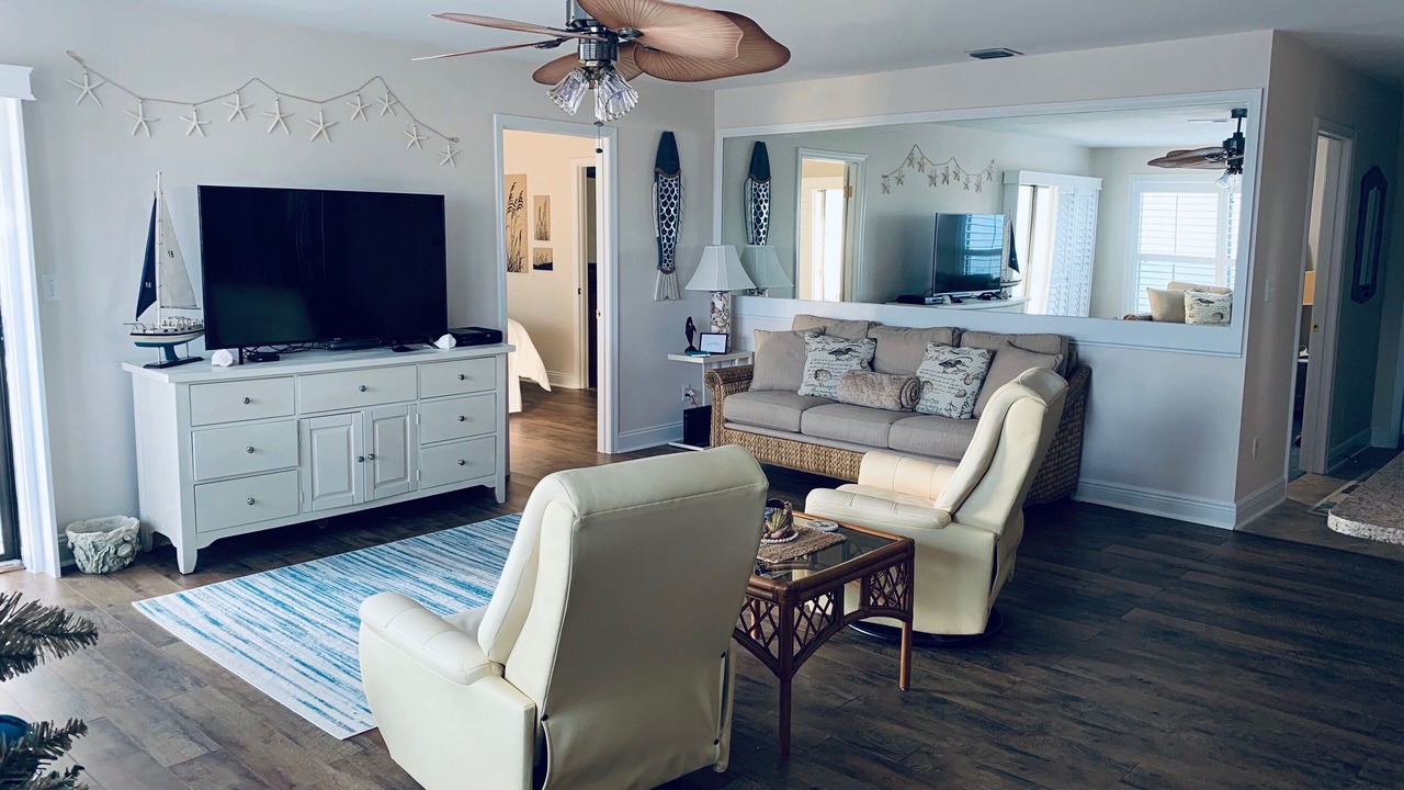 Photo of Livingroom in Ono Island