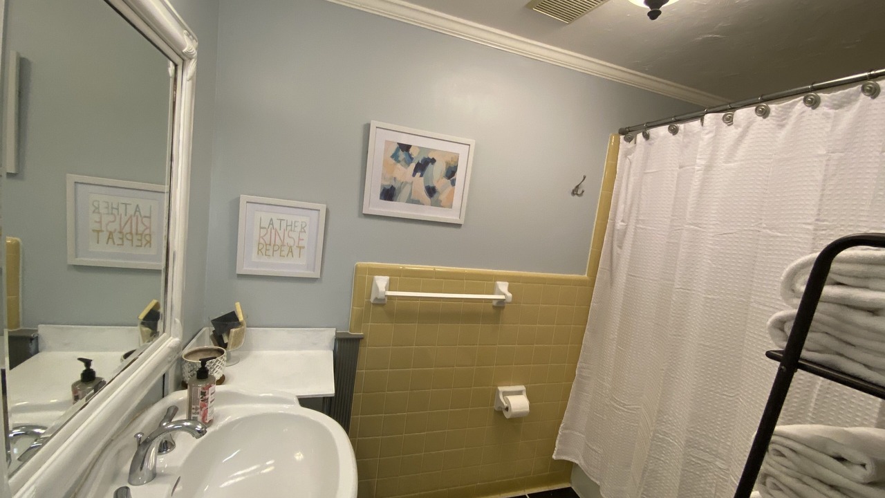 Photo of Bathroom in Tuscaloosa
