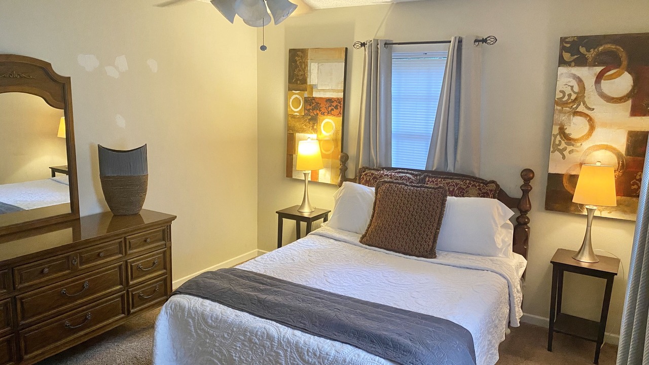 Photo of Bedroom in Mobile