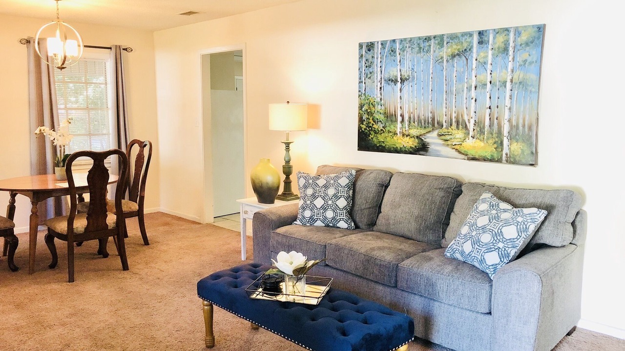 Photo of Livingroom in Mobile
