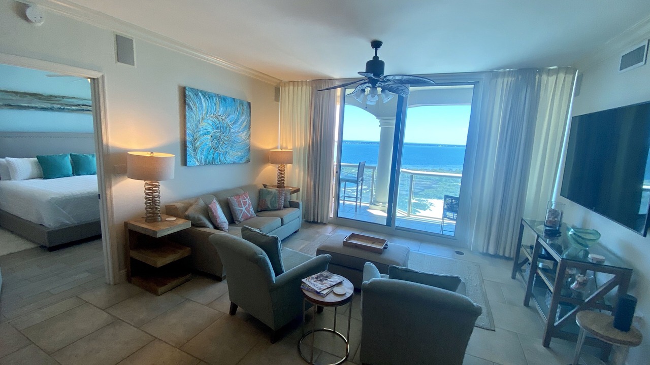 Photo of Livingroom in Pensacola Beach