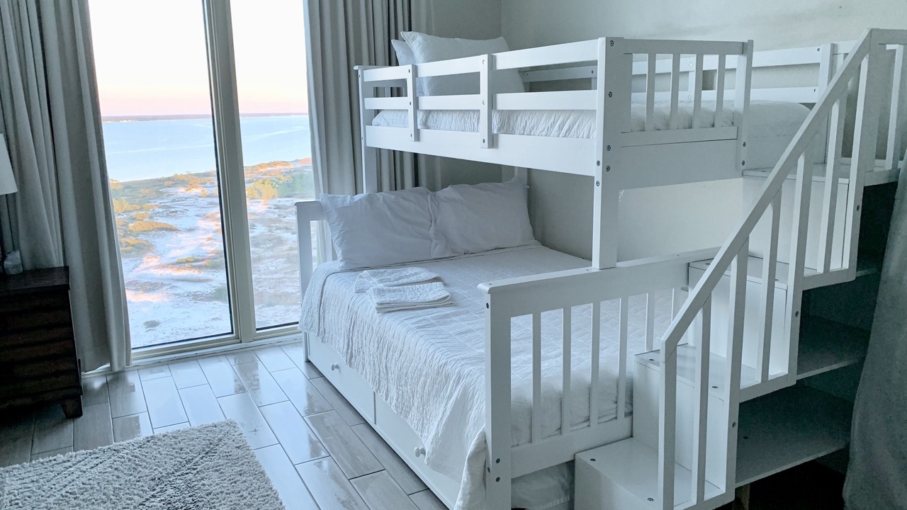 Photo of Bedroom in Pensacola Beach